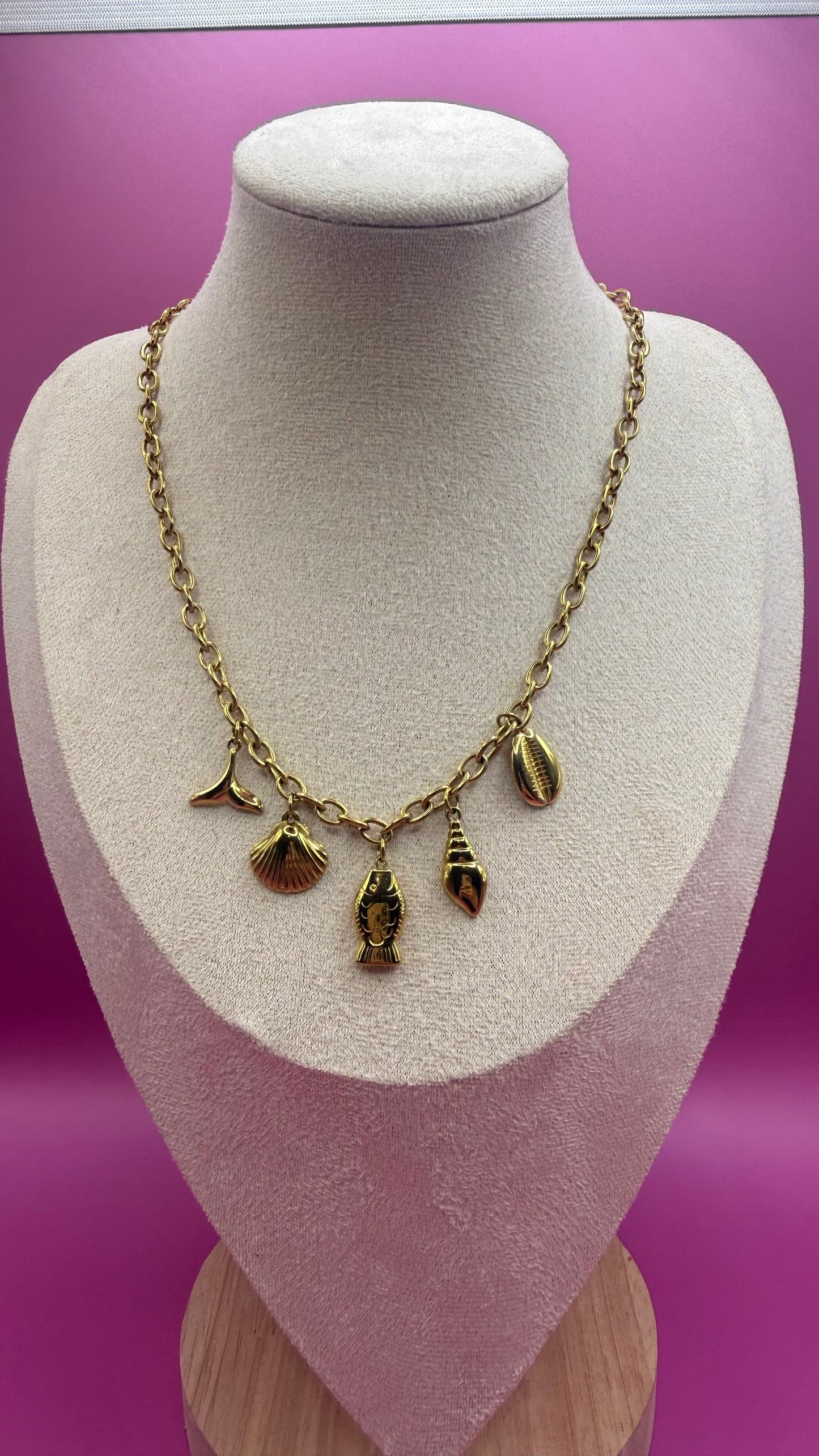 Collier - Poisson
