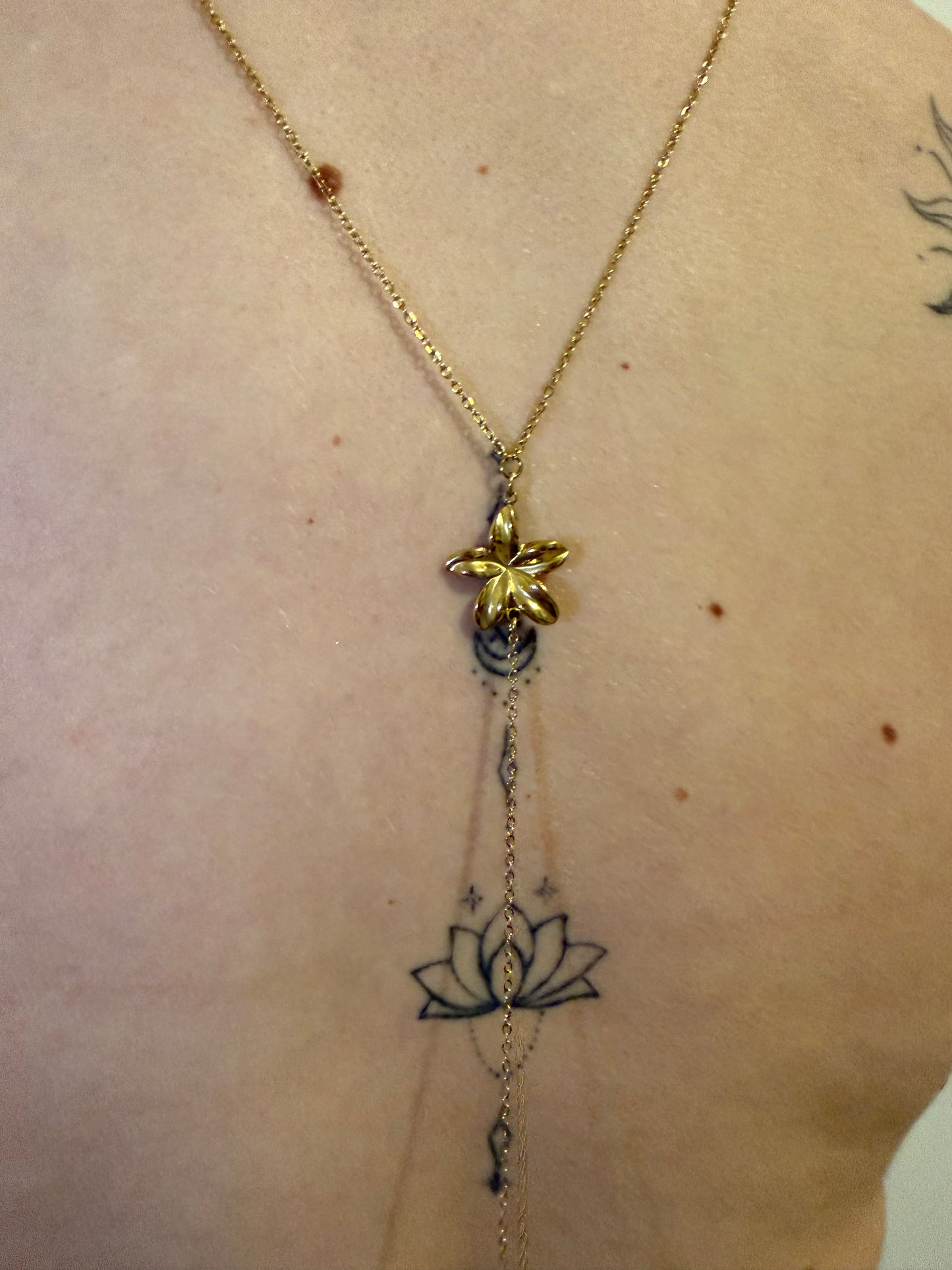 Bijoux de dos « Romane »