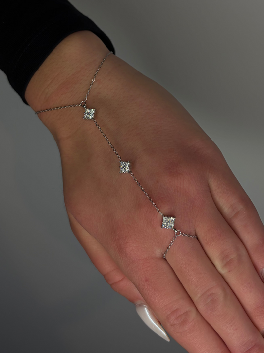 Chaîne de main « Audrey » argenté